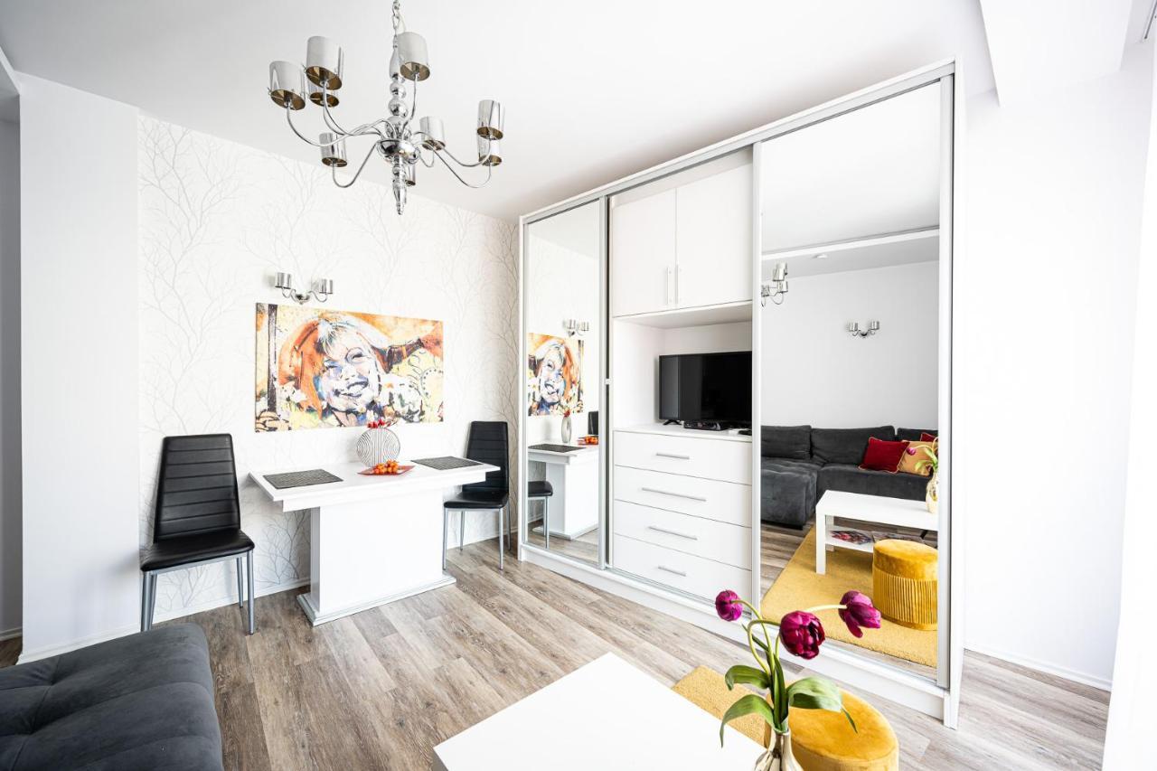 Ferienwohnung Saint Seven Szegedin Exterior foto