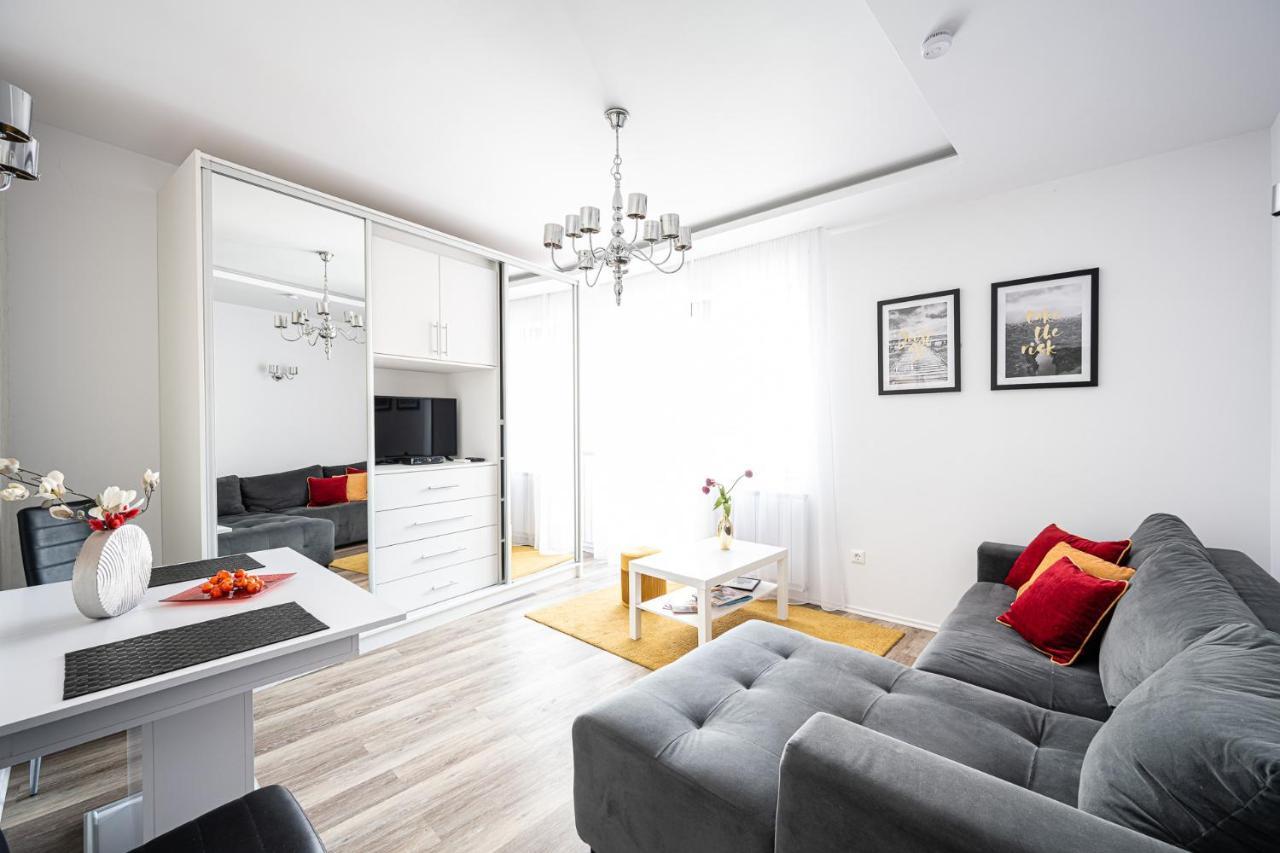Ferienwohnung Saint Seven Szegedin Exterior foto